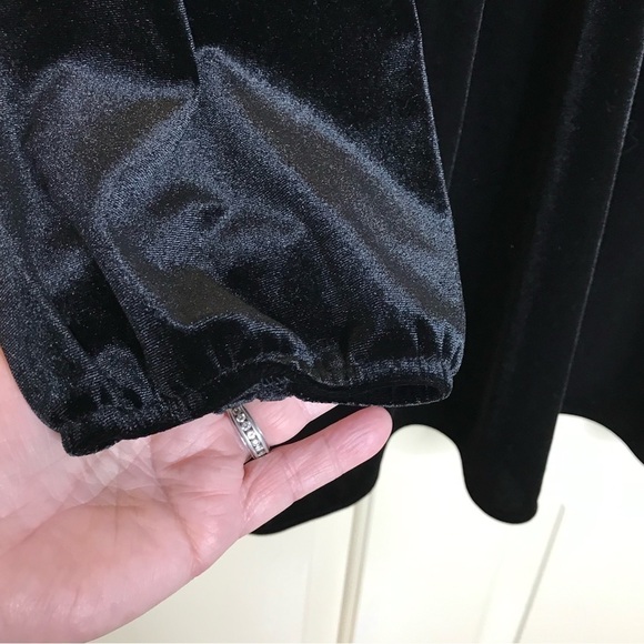 The Pioneer Woman Size XXXL Velour Top Babydoll Embroidered Tie Neck Black Tunic - Picture 6 of 10